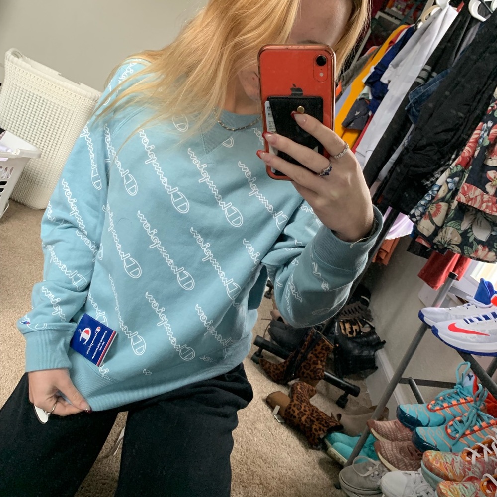 Brand new champion crew neck